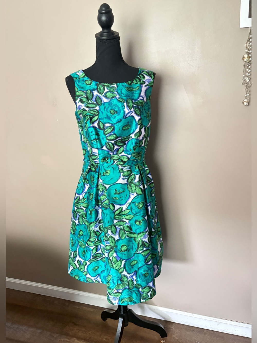Liz Claiborne sleeves floral fit & flare dress tea party garden wedding sz 6 EUC